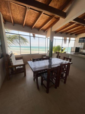 DEPARTAMENTO FRENTE AL MAR NUEVO LOBITOS DEBAJO DEL ALBERGUe